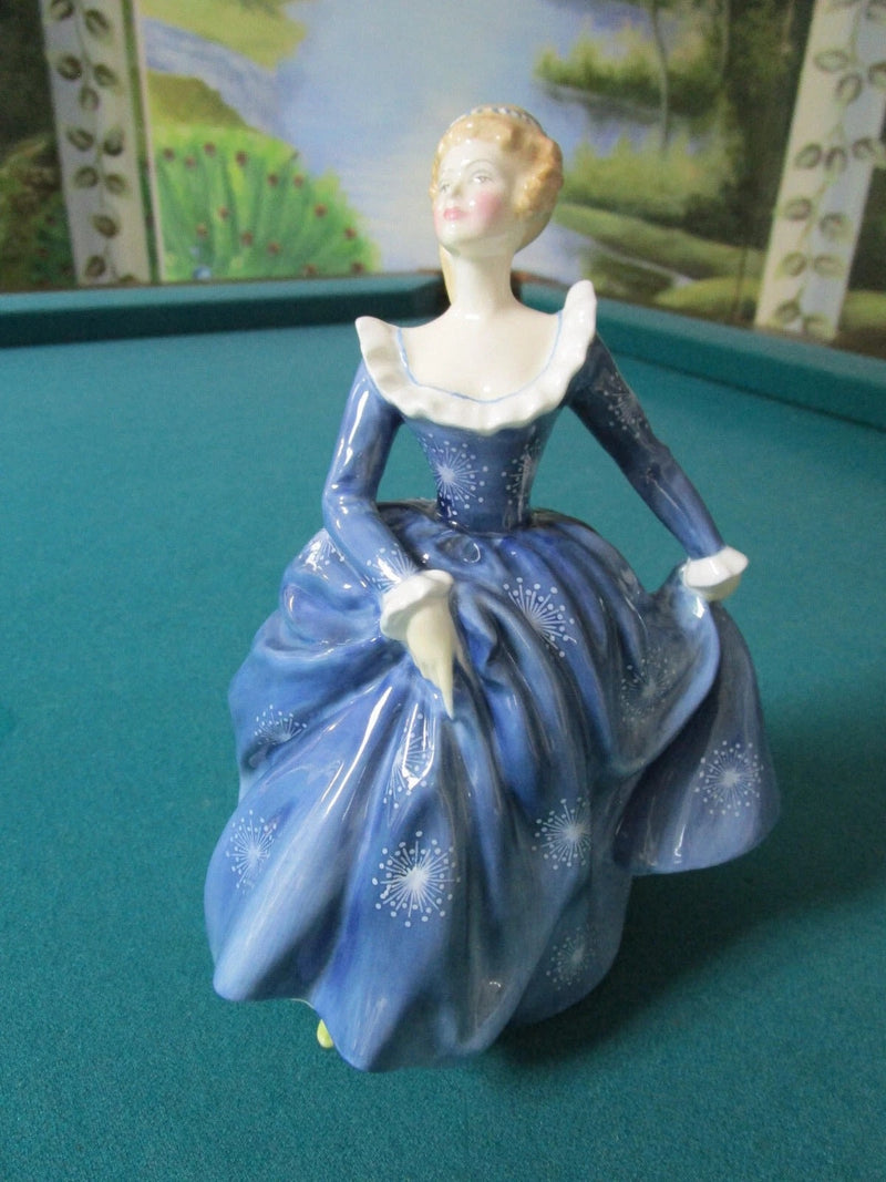 Royal Doulton Figurines: Southern Belle - Top Of The Hill - Fragance Origi Pick1