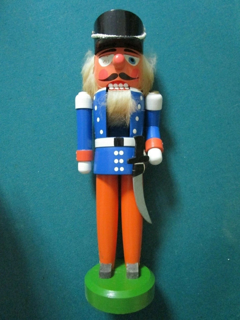 CHRISTMAS NUTCRACKER GUARDS ERZGEBIRGE GERMANY WOOD 11" PICK 1