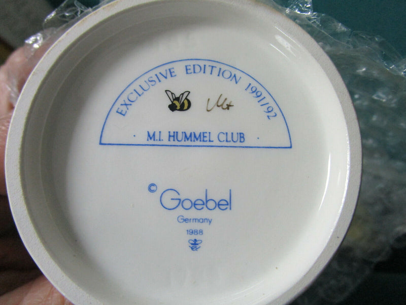 Hummel figu Tm6/Tm5: Globe Trotter Prayer Before The Battle Gift From A Friend