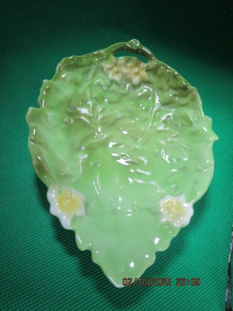 Royal Bayreuth Green Leaf Vanity Dish 6.50" [89C]