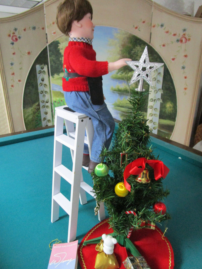 1990s WILLIAM TUNG HANK AND THE CHRISTMAS TREE 17" doll