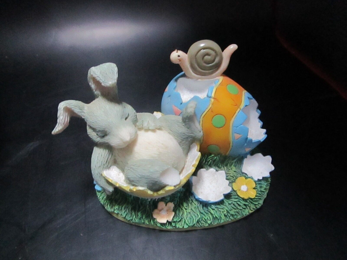 Charming Tales "After the Hunt" Easter figurine 2 1/2 x 4"