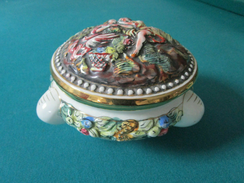 CAPODIMONTE ITALY MIDCENTURY PLATES, COVERED BOX CERAMIC BOUQUET FLOWERS PICK 1^