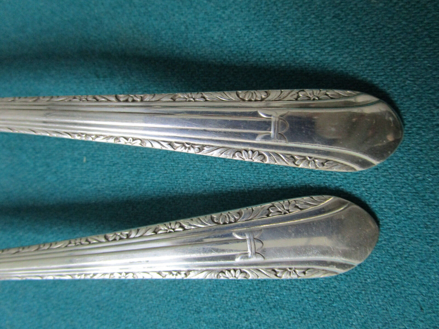 1939 Wm Rogers SILVERPLATE FLATWARE SET, "REGENT" 31 Pcs