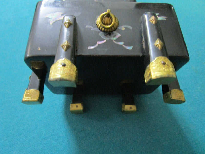 CHINESE LACQUER JEWELRY TRINKET BOX ART NOUVEAU VANITY METAL BOX PICK 1 ^^