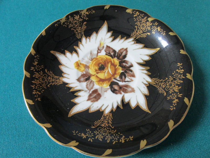 Royal Sealy Japan Mid Century  Floral Cup And Saucer [86]