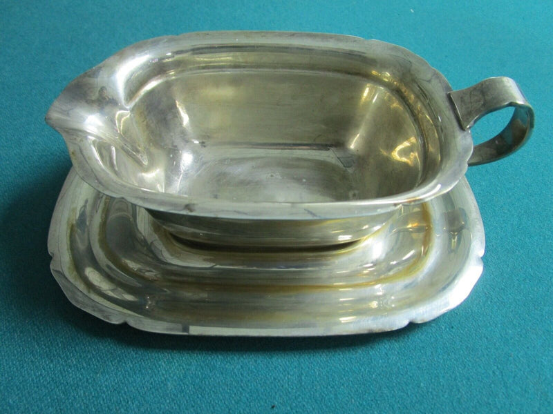 Reed & Barton "Mayflower" silverplate  gravy boat with underplate ORIGINAL