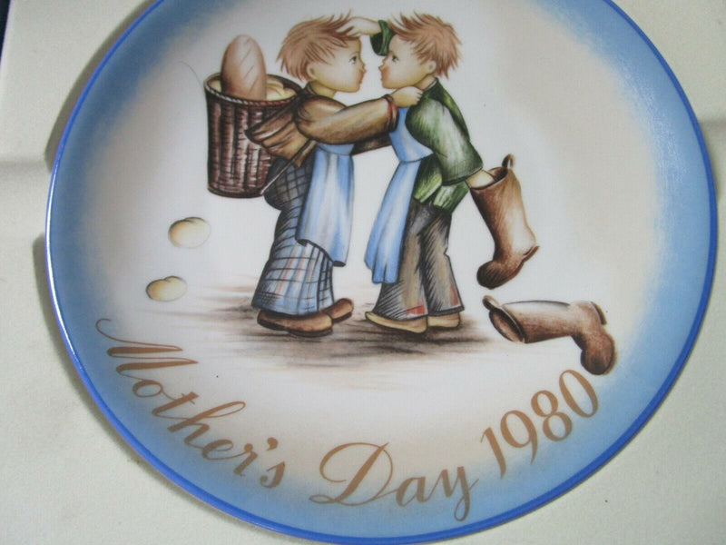 Goebel Bertha Hummel Mother’s Day Plates 1980/81/82/83/85/86/87/88/89 Newpick 1