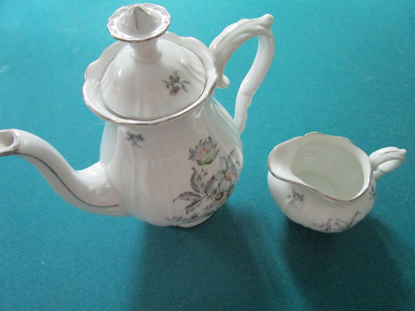 BOHEMIA CZECH CHINA WILD FLOWER BOWLS TUREEN COFFEE POT MUGS PICK A SET