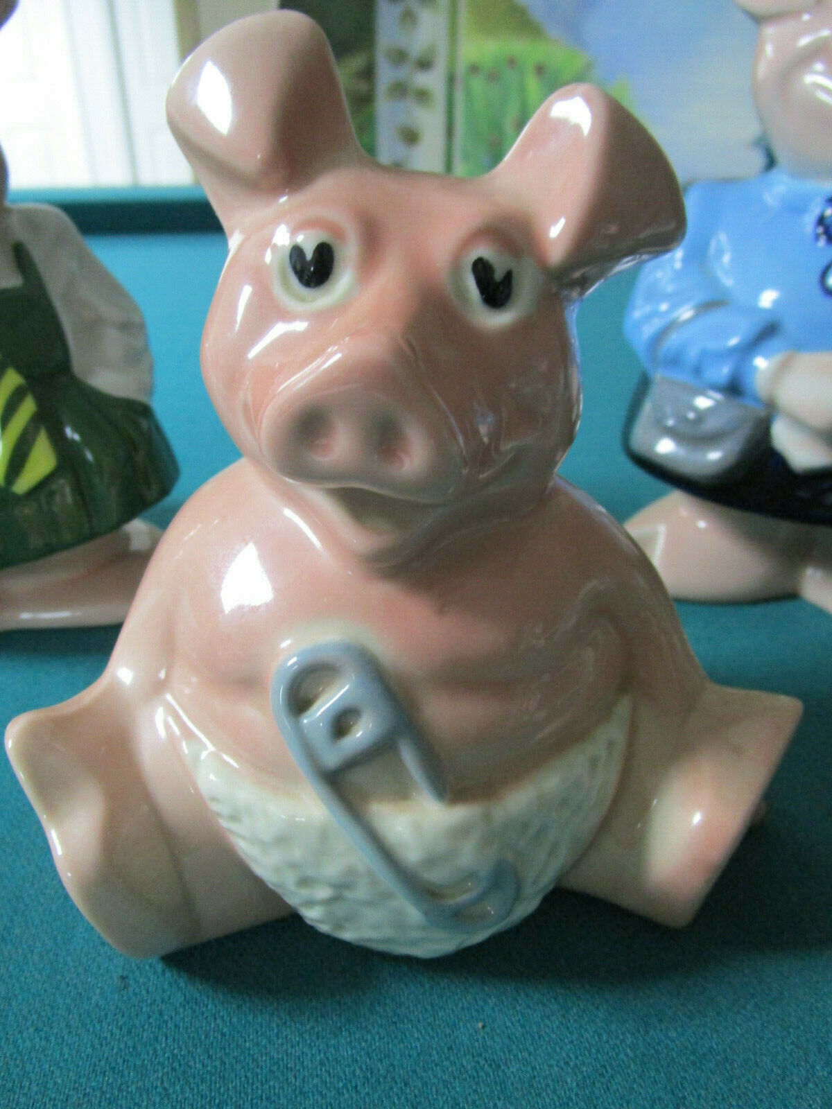 WADE ENGLAND FAMILY PIG COIN BANK 3 PCS rare