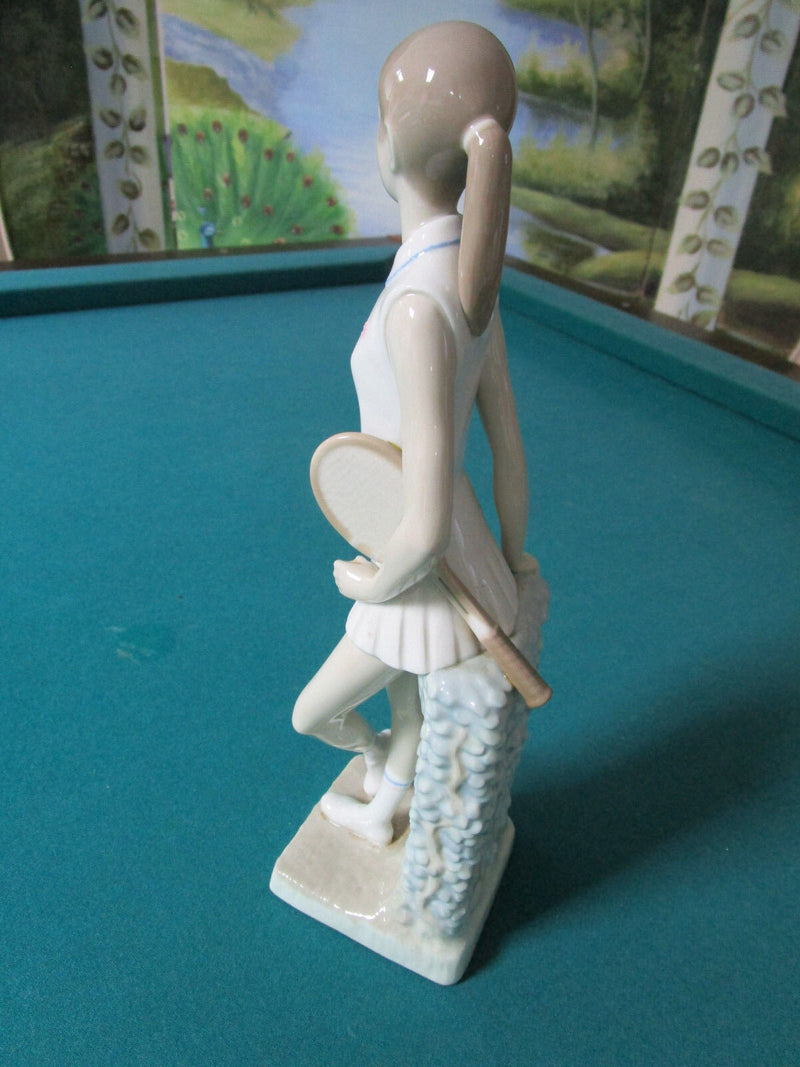 Lladro Spain Porcelaintennis Player Girl Standing Up Figurine 13" Original