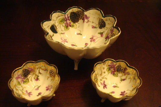 Trio of footed bowls, Mid century Japan, blue and gold accorns, [80B]