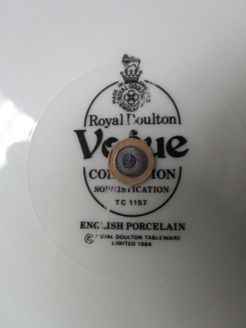 Royal Doulton Vogue Collection Cake Plate One Tier 10 1/2"