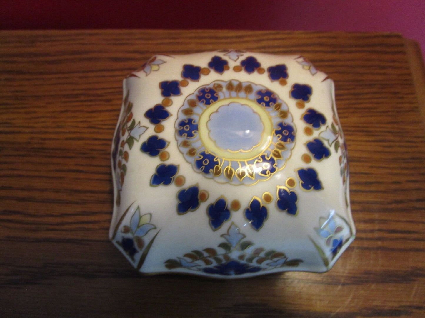 ZSOLNAY HUNGARY TRINKET   BOX COBALT AND GOLD [ZS]