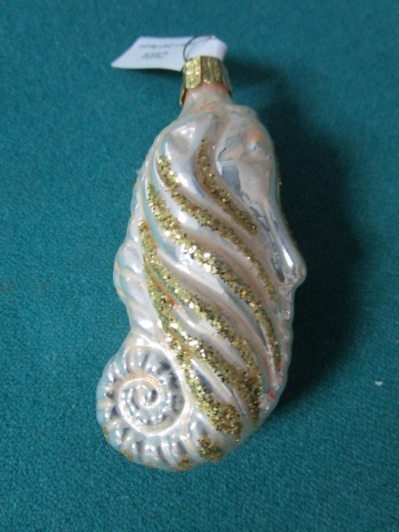 Vintage 5 Glass Christmas Ornaments Made In Czechoslovakia 2-3"  Original Glass