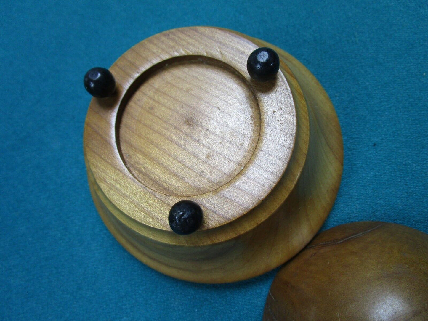 WOODEN TRINKET BOX, ROUND HANDMADE