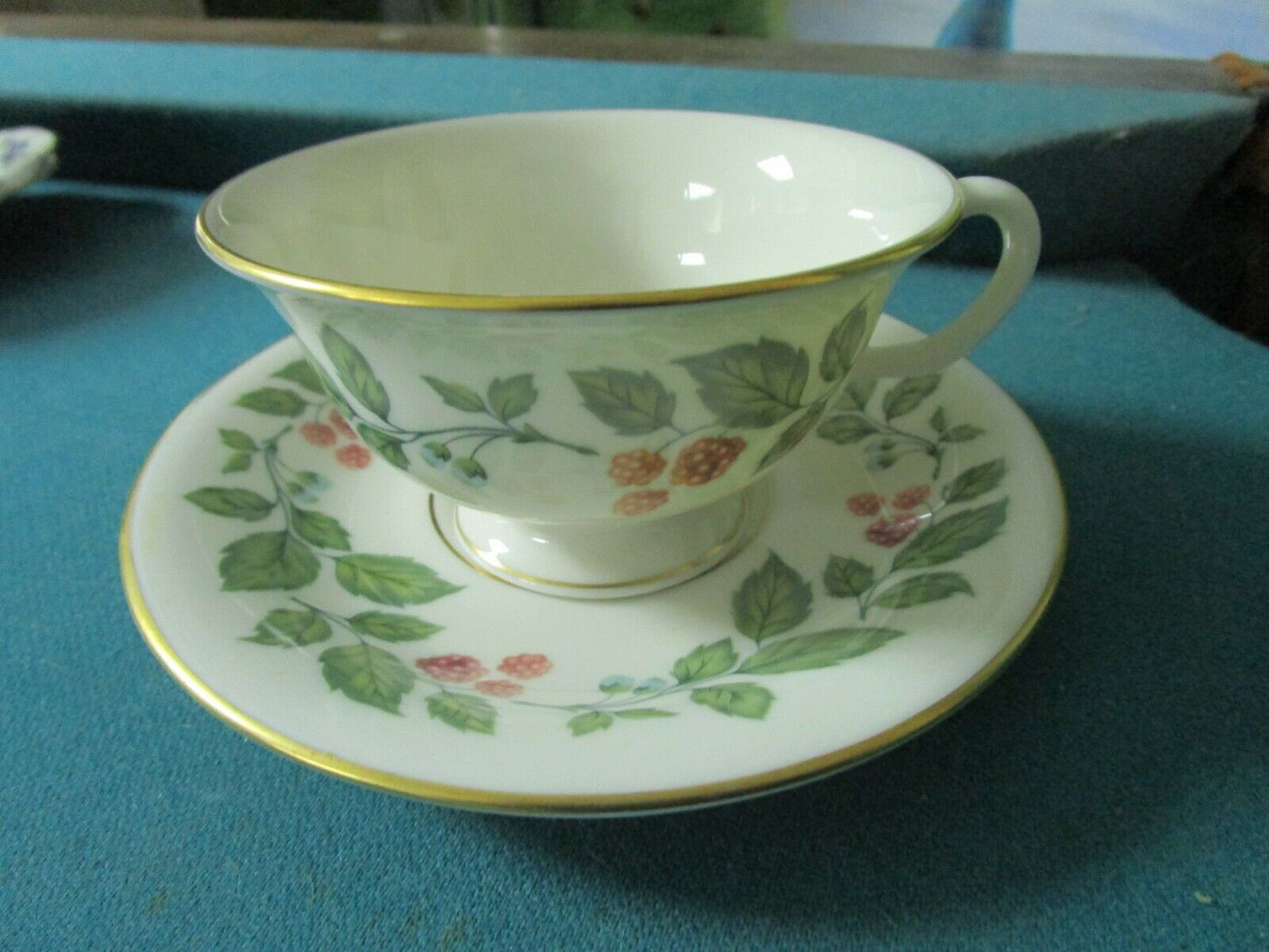 Tradition "Berrytime" fine china tea footed cup and saucer [84]