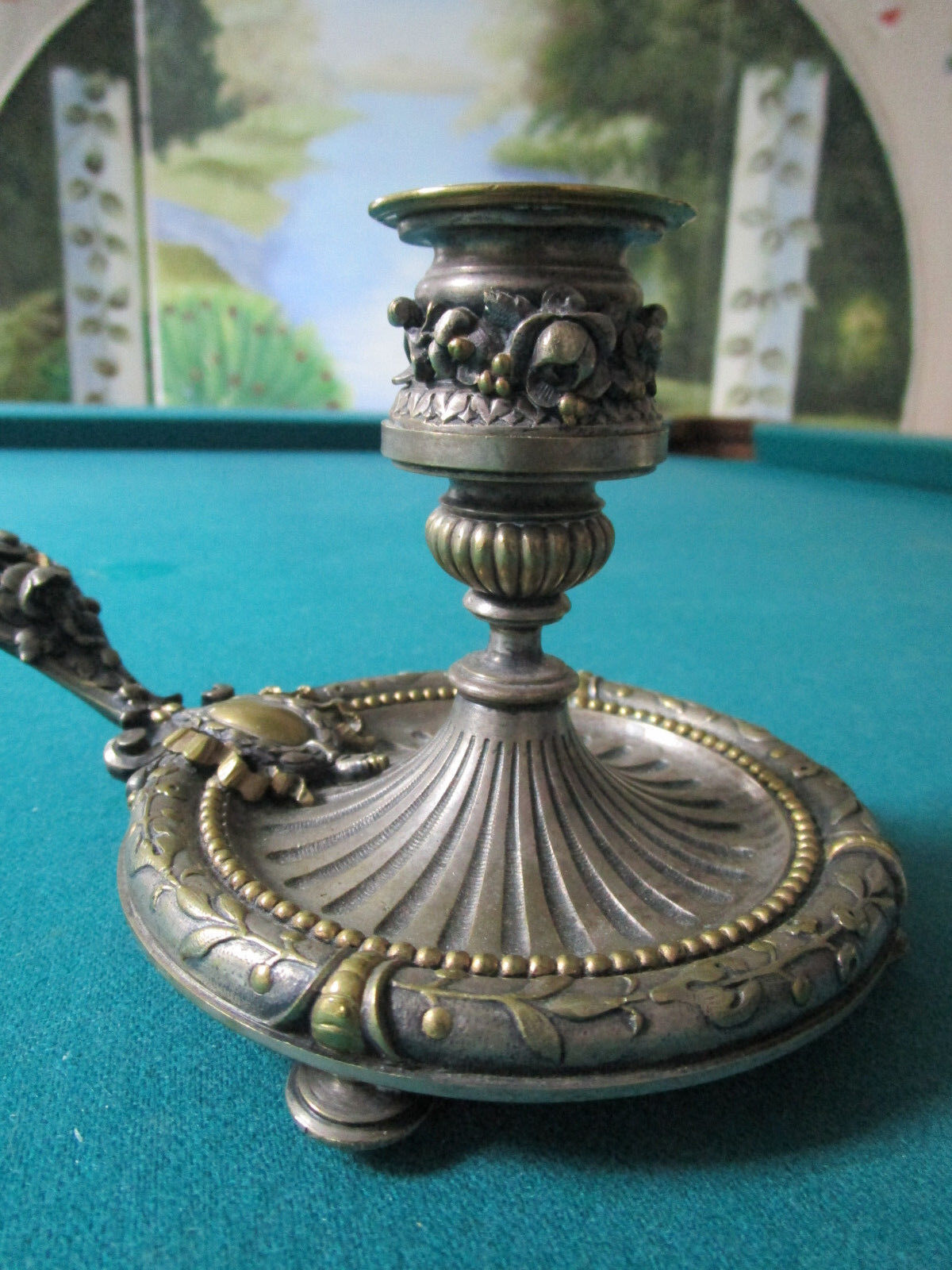 VICTORIAN BRASS REPOUSSE MEDALLION CANDLE HOLDER WITH HANDLE 4 X 7" original