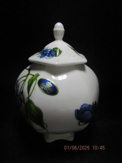 AYNSLEY COVERED BOWL BLUE FLOWERS 5.25 IN STILL WITH LABEL ^^