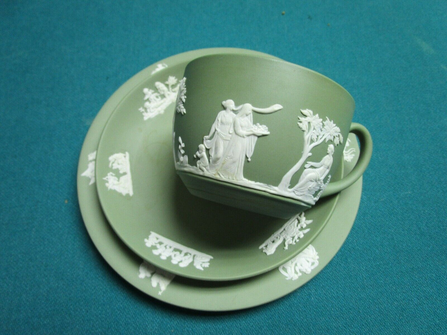 VINTAGE WEDGWOOD GREEN JASPERWARE trio cup, saucer , cake plate [80d]