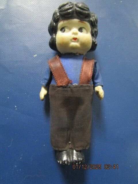 1930s ANTIQUE KEWPIE BISQUE DOLL AMISH GIRL JAPAN [140D] 4.5"