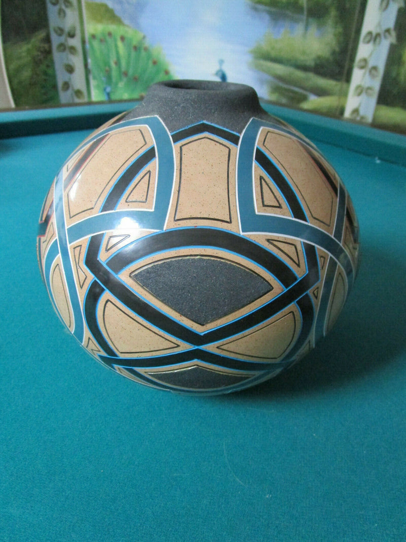 Nicaraguan Pottery Luis Enrique Gutierres - Jose Salazar - And Other Pick 1