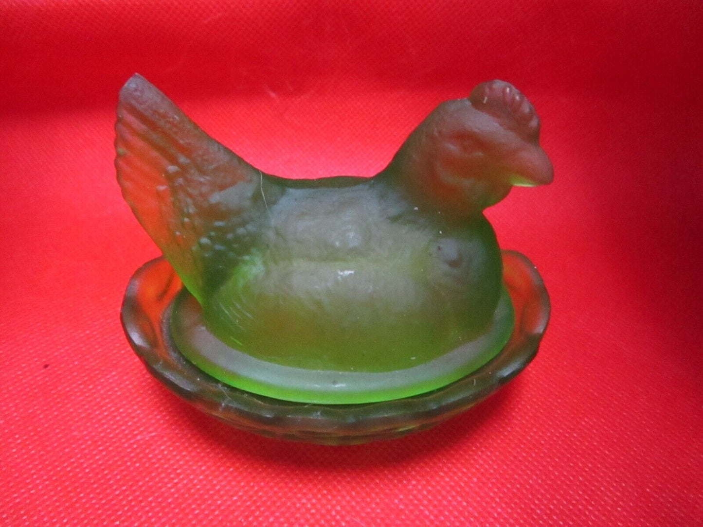 Westmoreland USA hen in nest green frosted trinket box 3 1/2"