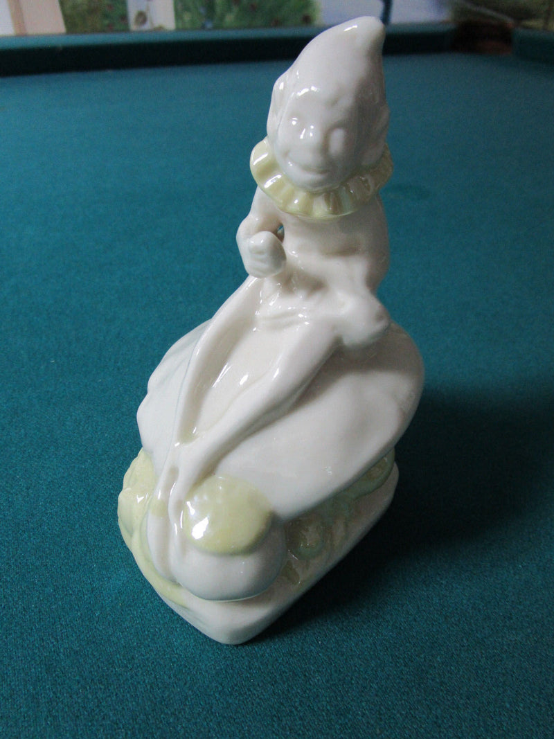 Belleek Elf / Gnome Leprechaun Figurine 5" [*BELL] GREEN MARK