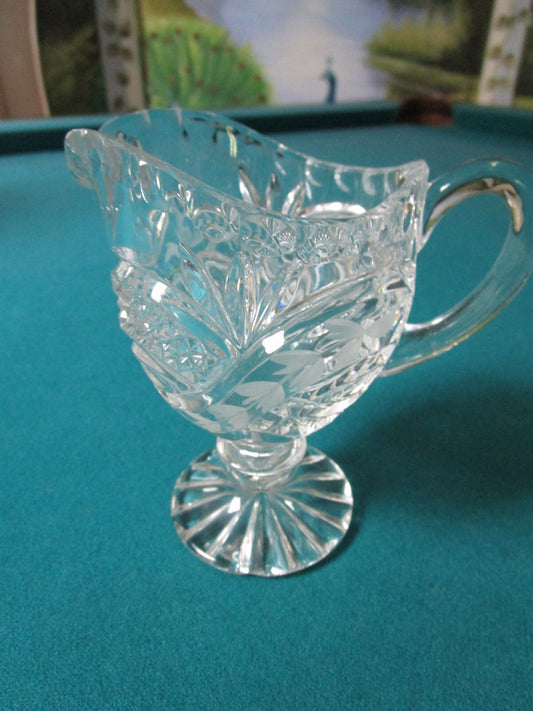 AMERICAN BRILLIANT CRYSTAL CUT FOOTED CREAMER 6" [61]