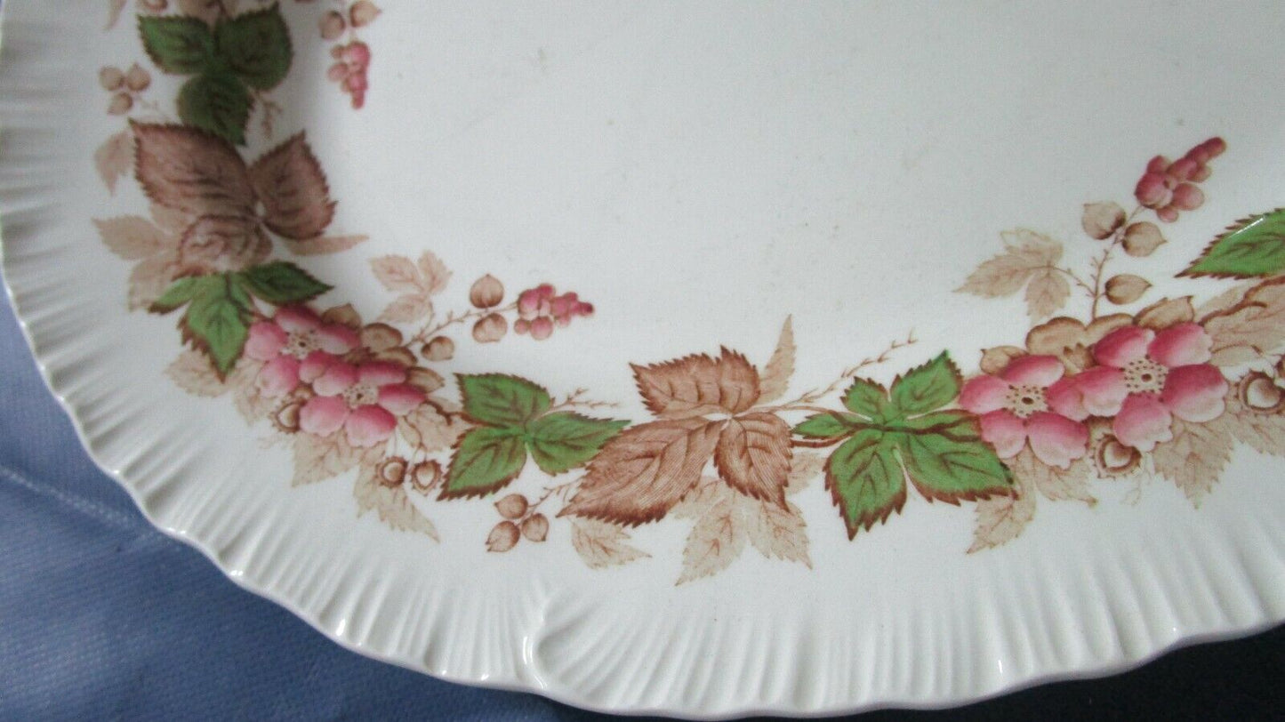 WEDGWOOD ENGLAND TRAY PLATTER WILDBRIAR 11 x 14"