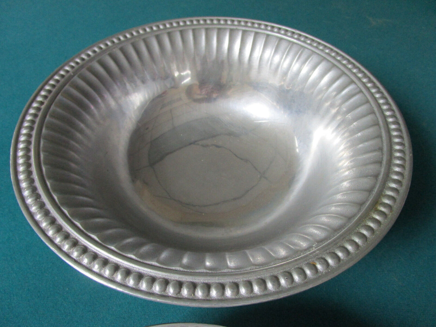 WILTON USA PEWTER 2 SERVING NESTING BOWLS