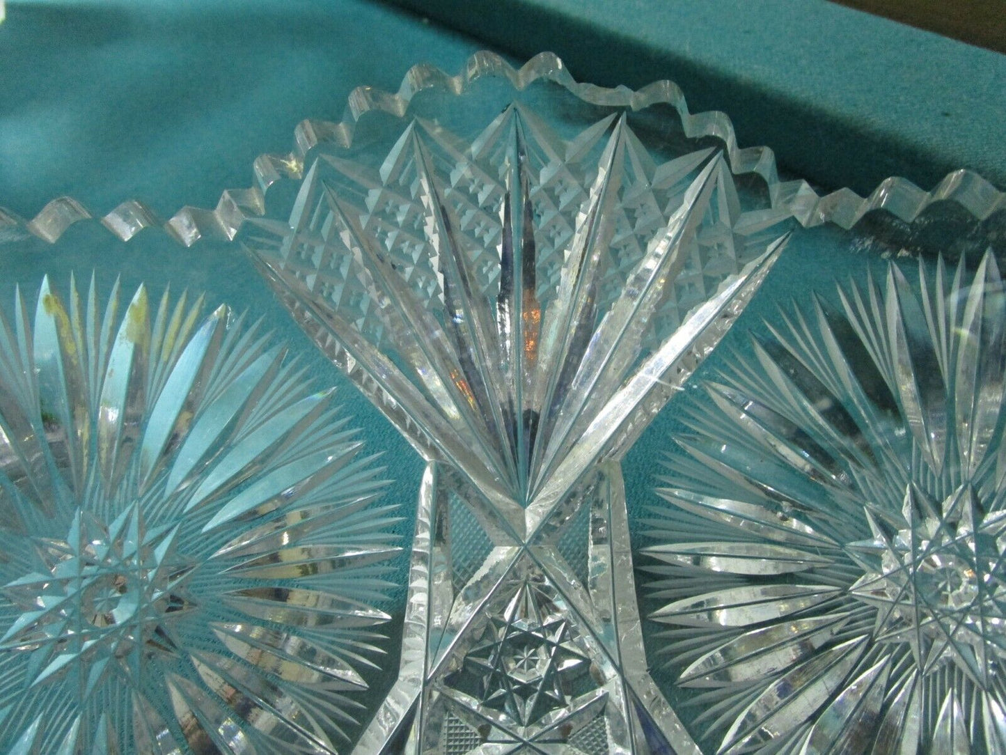 AMERICAN BRILLIANT ERA BOWL CRYSTAL HAND CUT  3 1/2 x 8"