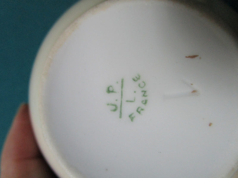 JEAN POUYAT FRANCE CREAMER AND COVERED SUGAR WHITE ROSES SEPIA COLORS [83c]