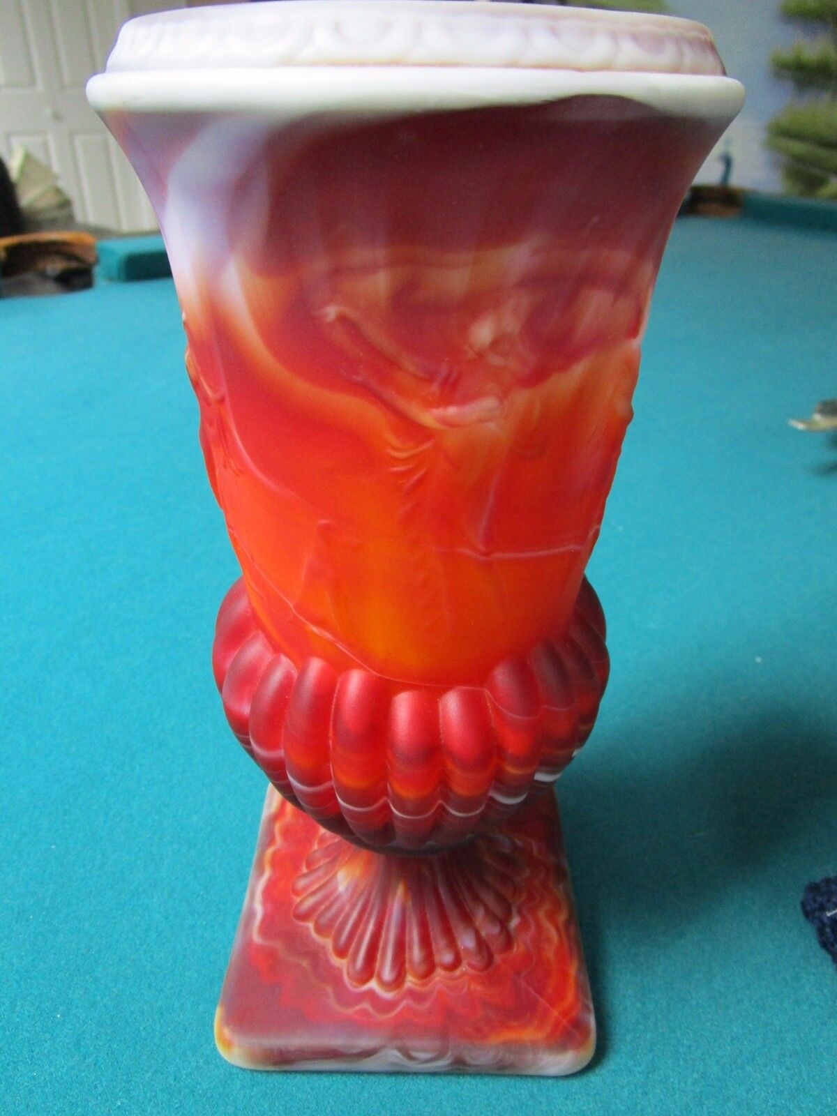 1951 IMPERIAL SLAG GLASS RED WHITE FOOTED VASE/URN, 8 1/2" TALL X 4 X 4 BASE