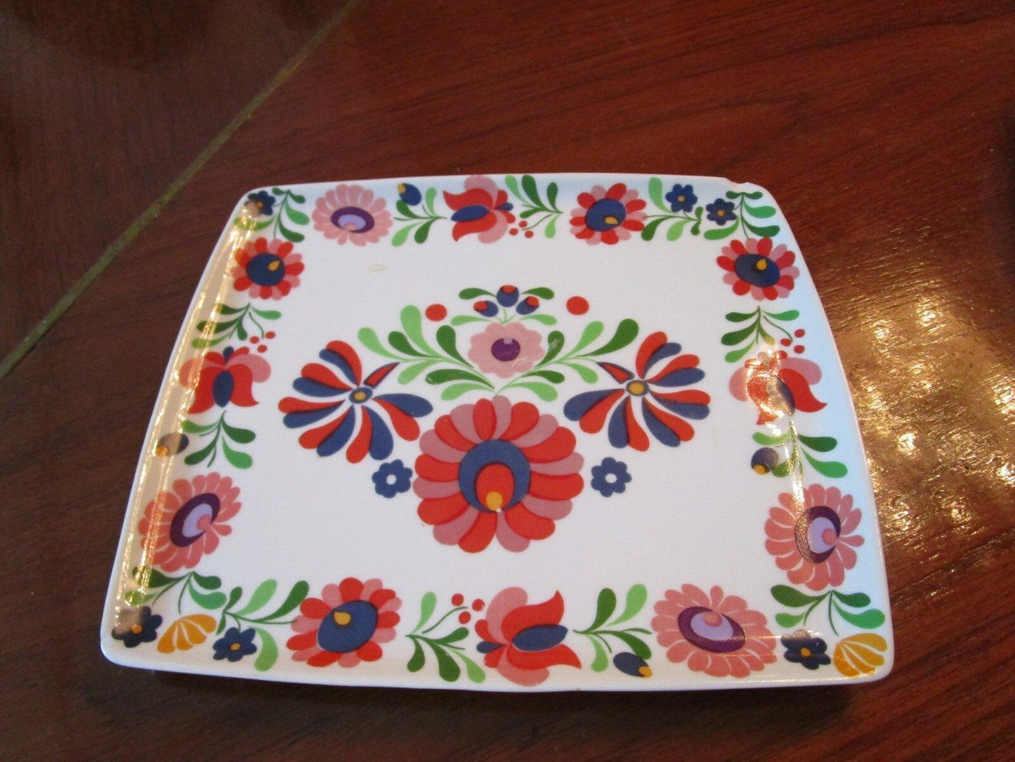 VINTAGE HUNGARY HOLLOHAZA 2 floral  vanity trays ORIGINAL [52]