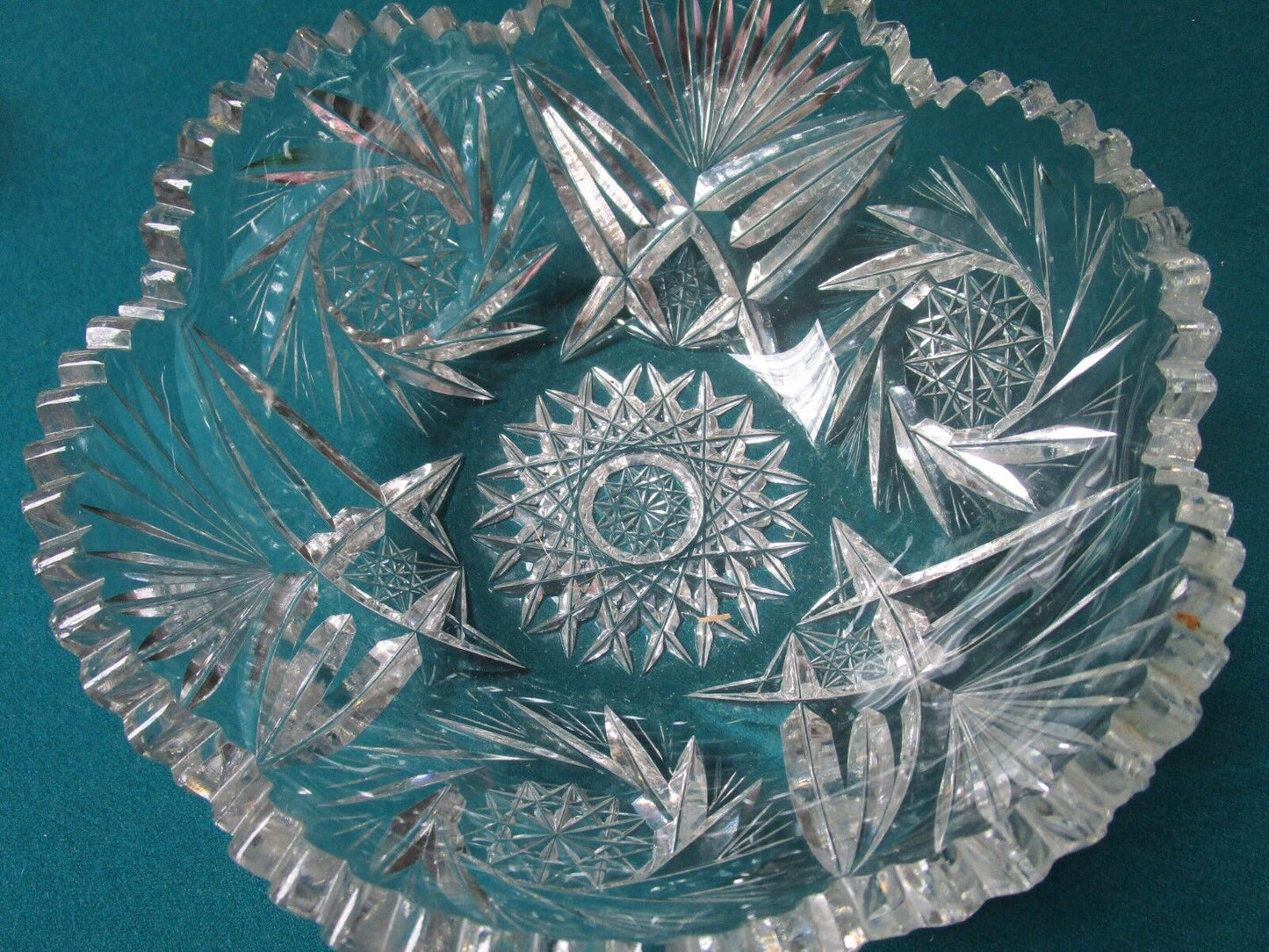 AMERICAN BRILLIANT  ROUND BOWL CRYSTAL CUT 4X9" [*GL1]