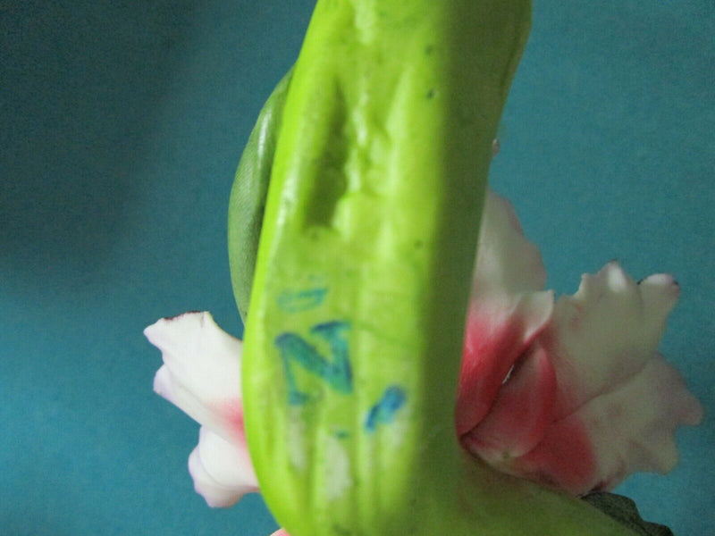 CAPODIMONTE ITALY ORCHID PORCELAIN SCULPTURE PINK, BLUE, DOTTED PICK 1