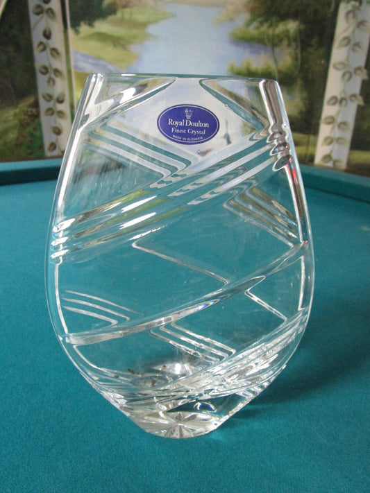 Royal Doulton Finest Crystal SWING Pattern Czech TEADROP  VASE 8 1/2 "  *
