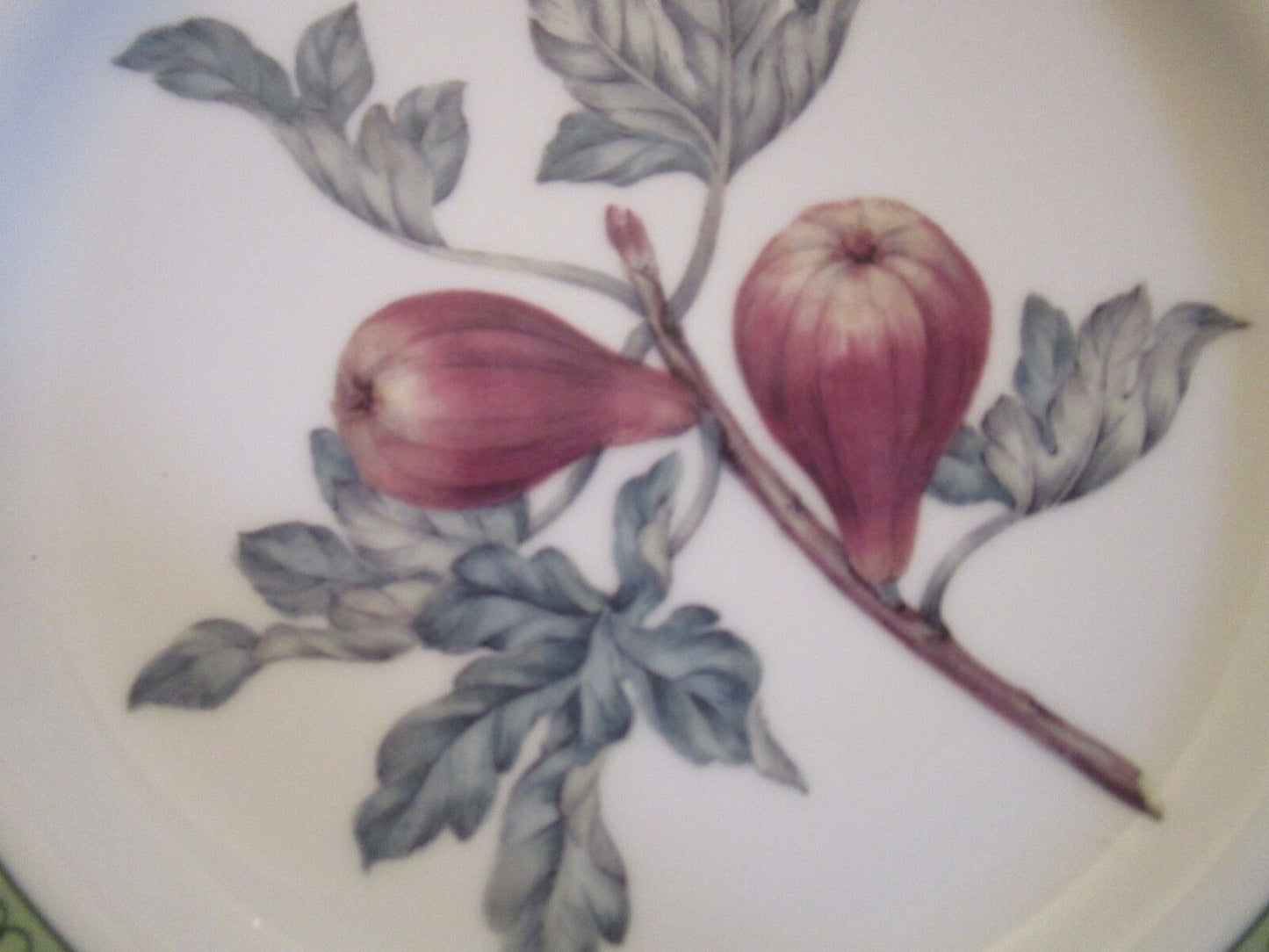 ANDREA BY SADEK 2 SALAD PLATES WINTERTHUR FRUITS 8 1/4"  [*a4-L]