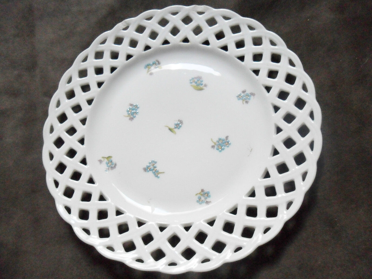 Antique 130 YEARS OLD CHARLES AHRENFELDT Limoges, France, 8 laced plates c1890s