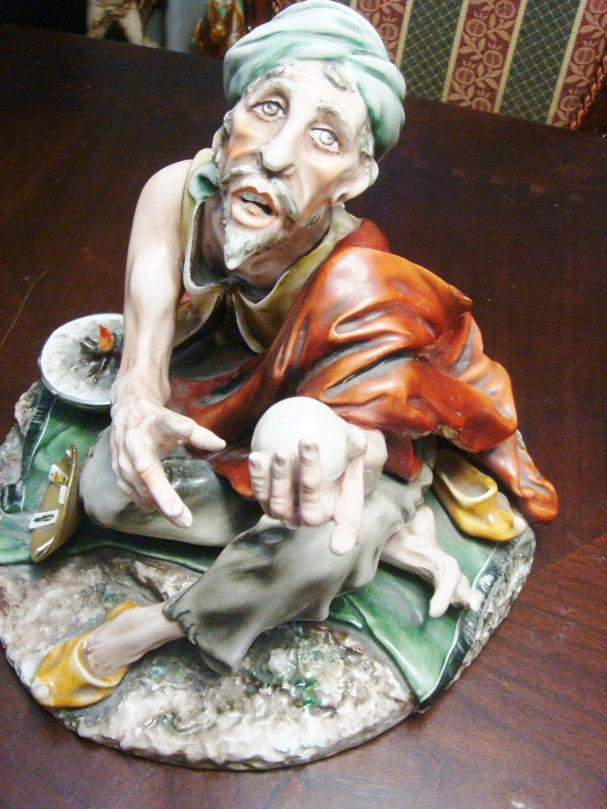 VBCM italy lav. a mano by Vincenzo Bertolotti Italy figurine THE FORTUNE TELLER