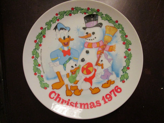 DISNEY PLATE CHRISTMAS 1976 VINTAGE PLATE 7 1/2" NIB [*a1]