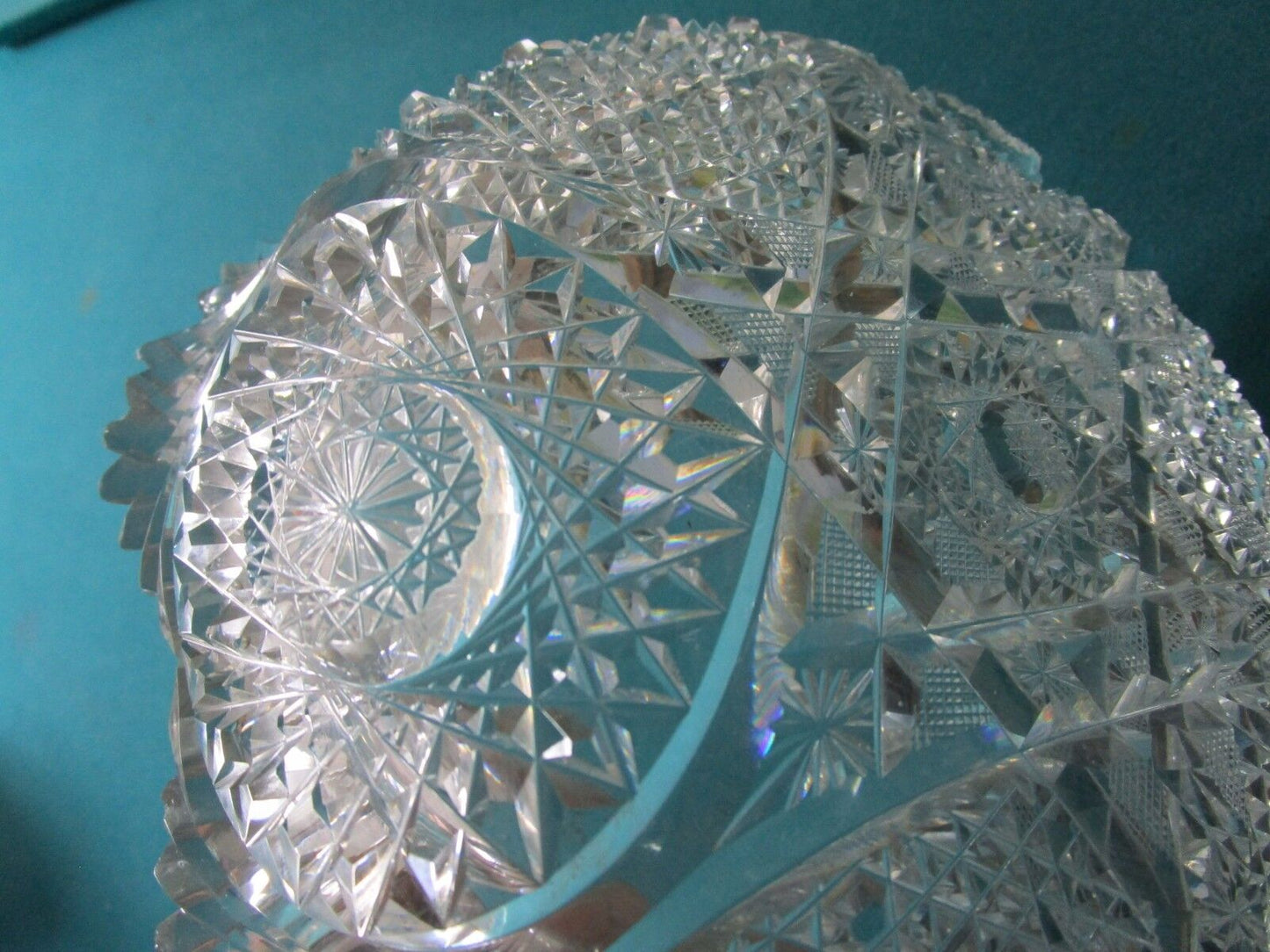 CZECHOSLOVAKIAN BOHEMIAN CRYSTAL CUT BOWL WAVE BORDERS GORGEOUS! [a*5