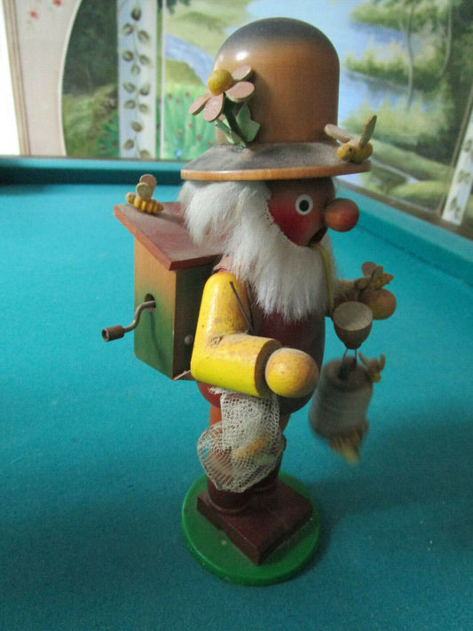 German Nutcracker Smoker Wood Figurine Steinbach Volkskunst Pick 1 ^^