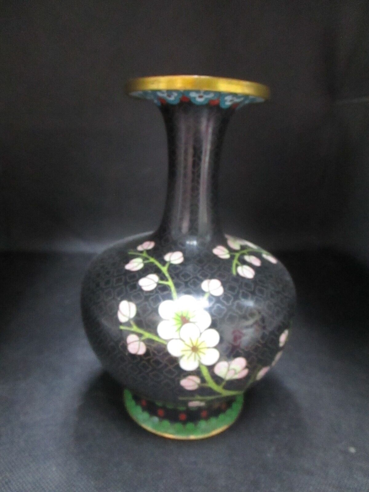 Vintage Chinese Coisonne Enamel Chrysanthemum cherry blossom on black 6.50"