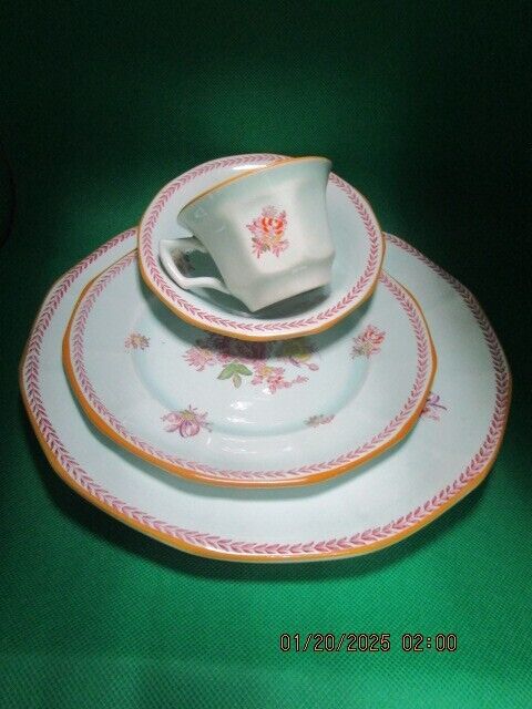 Antique Adams England Calyx Ware DINNER SET Tea  Cups & Saucer ^^