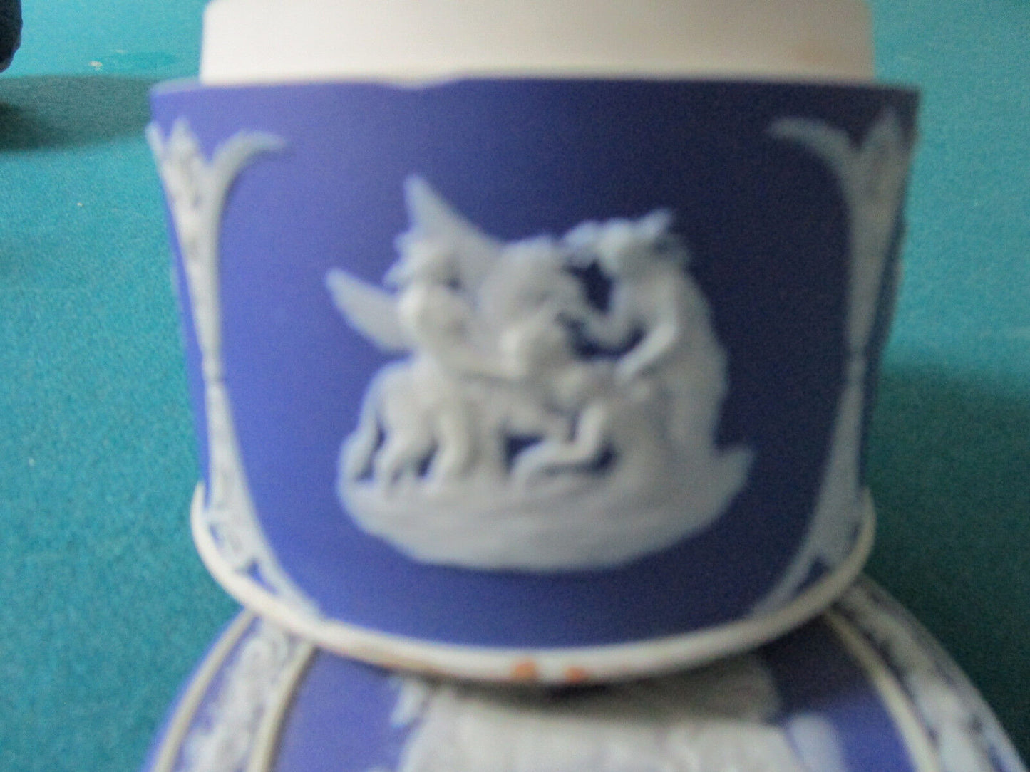 WEDGWOOD ENGLAND COVERED TRINKET VANITY BOX 1900s PICK ONE