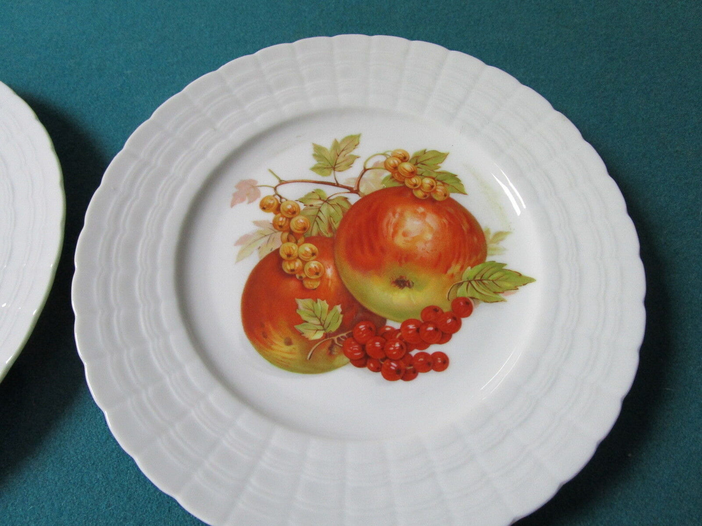 Wallace Hutschenreuther Germany 4 salad/fruit transferware plates 8" diam[a*12]