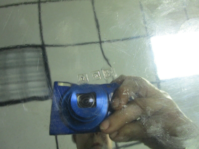 Large silverplate bridal basket with handle, gorgeous decorations footed flowers