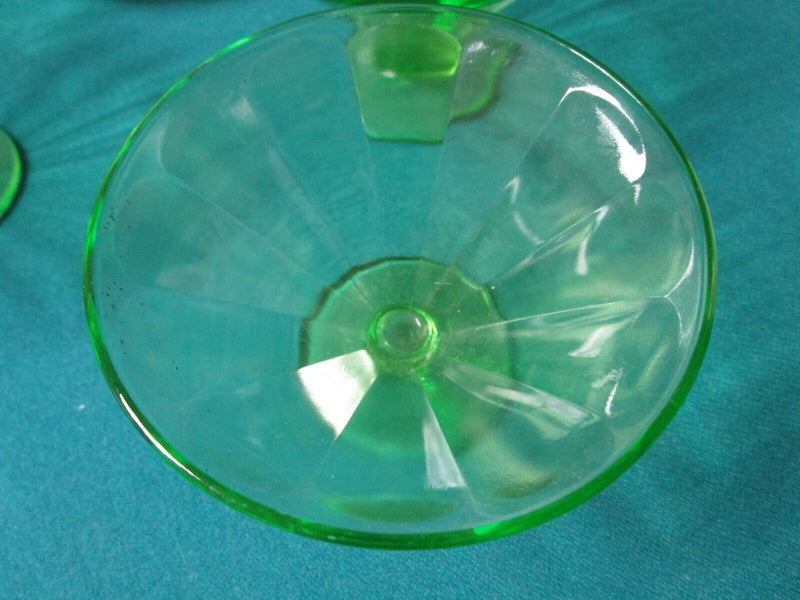 Uranio Hazel Atlas Green Vaseline Glass Pitcher Decanter Glasses Esbo Rare Pick1